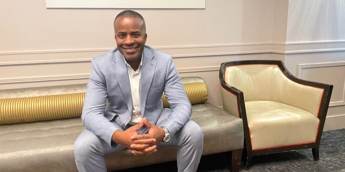 Independent Leonard Jackson enters wide-open governor’s race