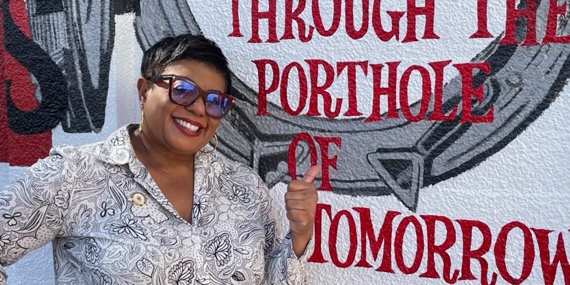 Davis visits alma mater on assembly campaign trail