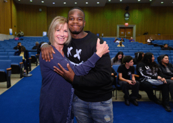 HUG ACT: LA County Backs Bill Giving Incarcerated Youth the Right to Hug Their Mothers