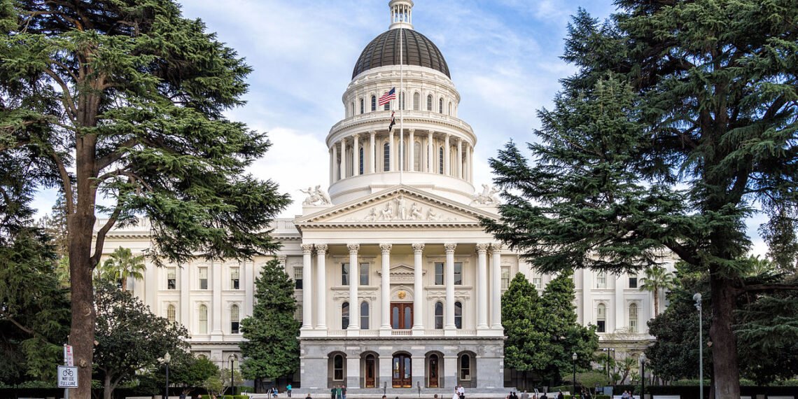 Hochman backs bill to close elder parole loophole for violent sex offenders