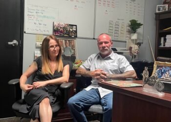 This Woodland Hills ‘Treatment First’ center says government won’t show up