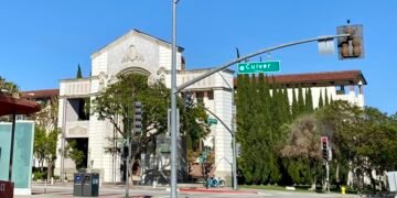 Culver City passes on Culver Steps, weighs $103 million for vacant Sony campus