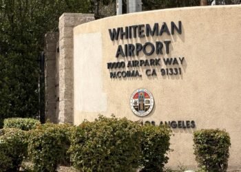 Whiteman Airport study offers three futures and endorses none